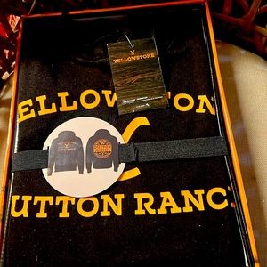 New Yellow Stone Dutton On Ranch Mens Hoodie S In Gift Box NWT